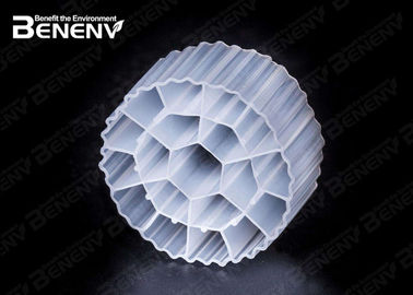 Dos portadores 10 - 20 do Biofilm da desnitrificação MBBR da nitrificação biomassa G/M2